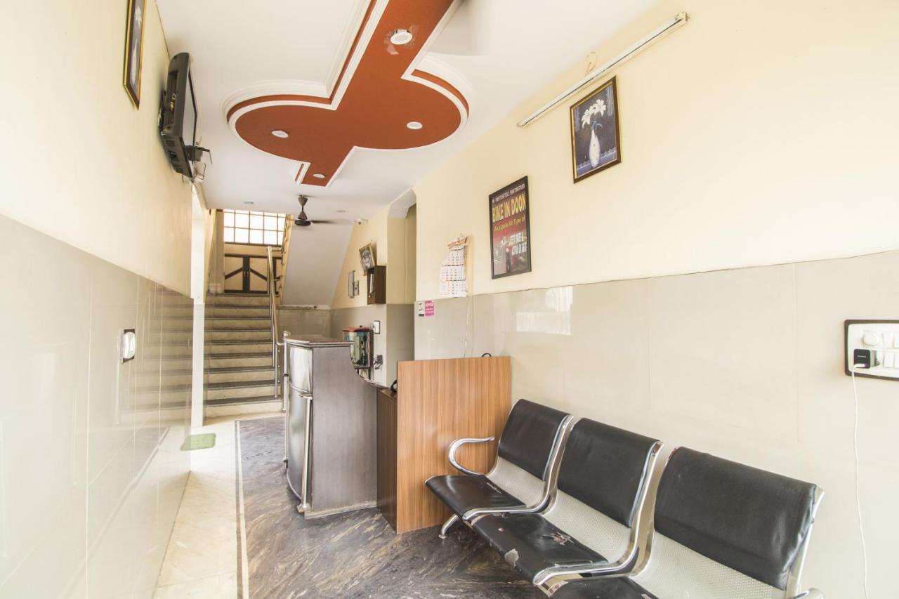 Hotel Bajaj Inn Dehradun Dış mekan fotoğraf