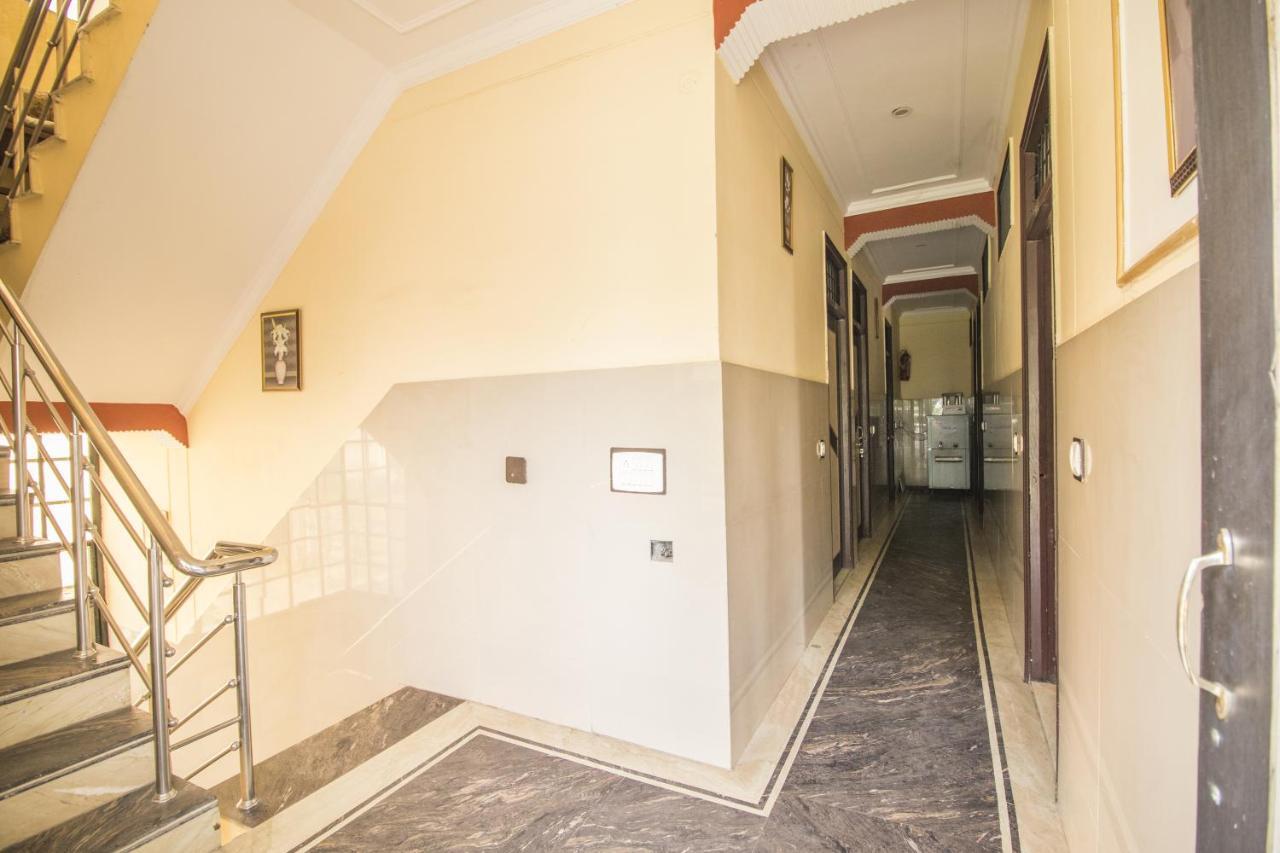 Hotel Bajaj Inn Dehradun Dış mekan fotoğraf